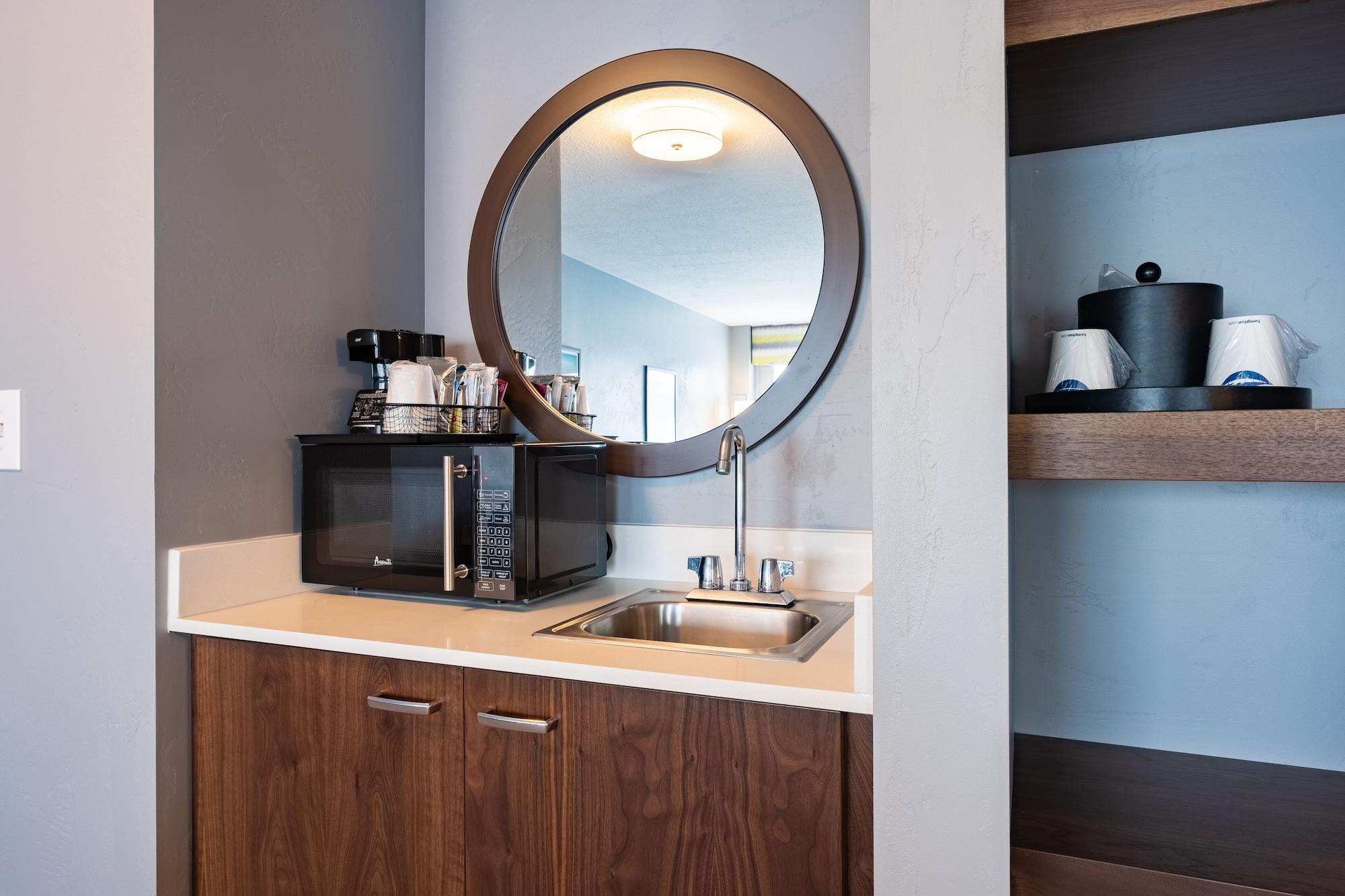Hampton Inn & Suites Salt Lake City Airport Dış mekan fotoğraf