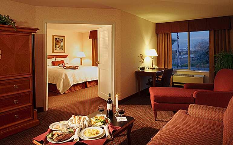 Hampton Inn & Suites Salt Lake City Airport Dış mekan fotoğraf
