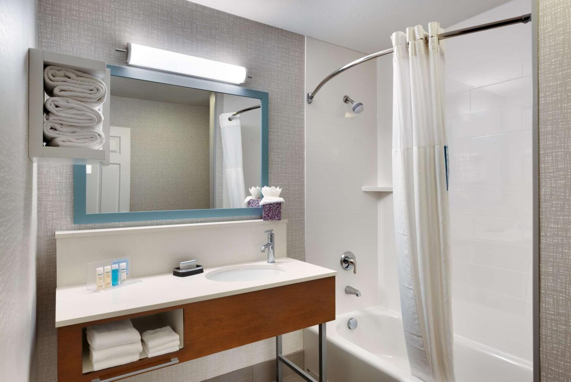 Hampton Inn & Suites Salt Lake City Airport Dış mekan fotoğraf