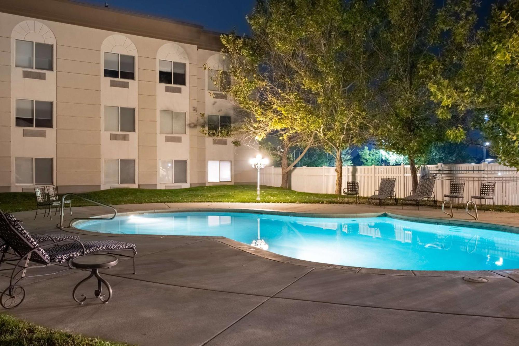 Hampton Inn & Suites Salt Lake City Airport Dış mekan fotoğraf